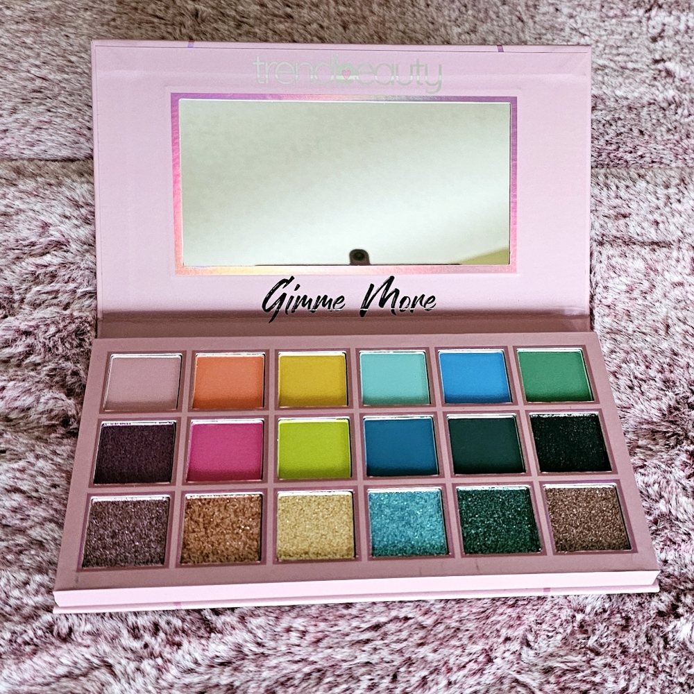 TRENDBEAUTY EYESHADOW PALETTE
